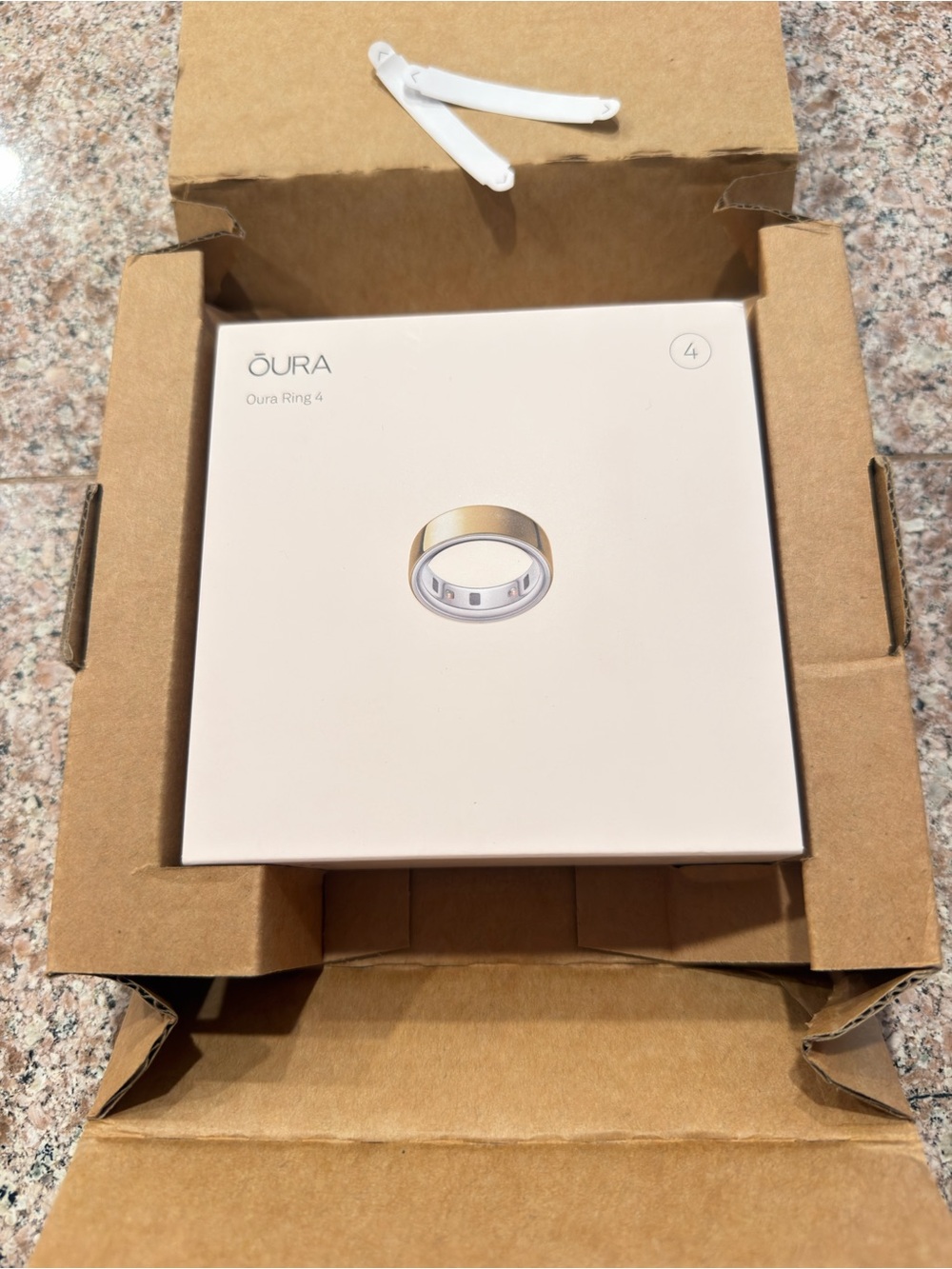 NWT - Oura Ring Gen 4 - Gold